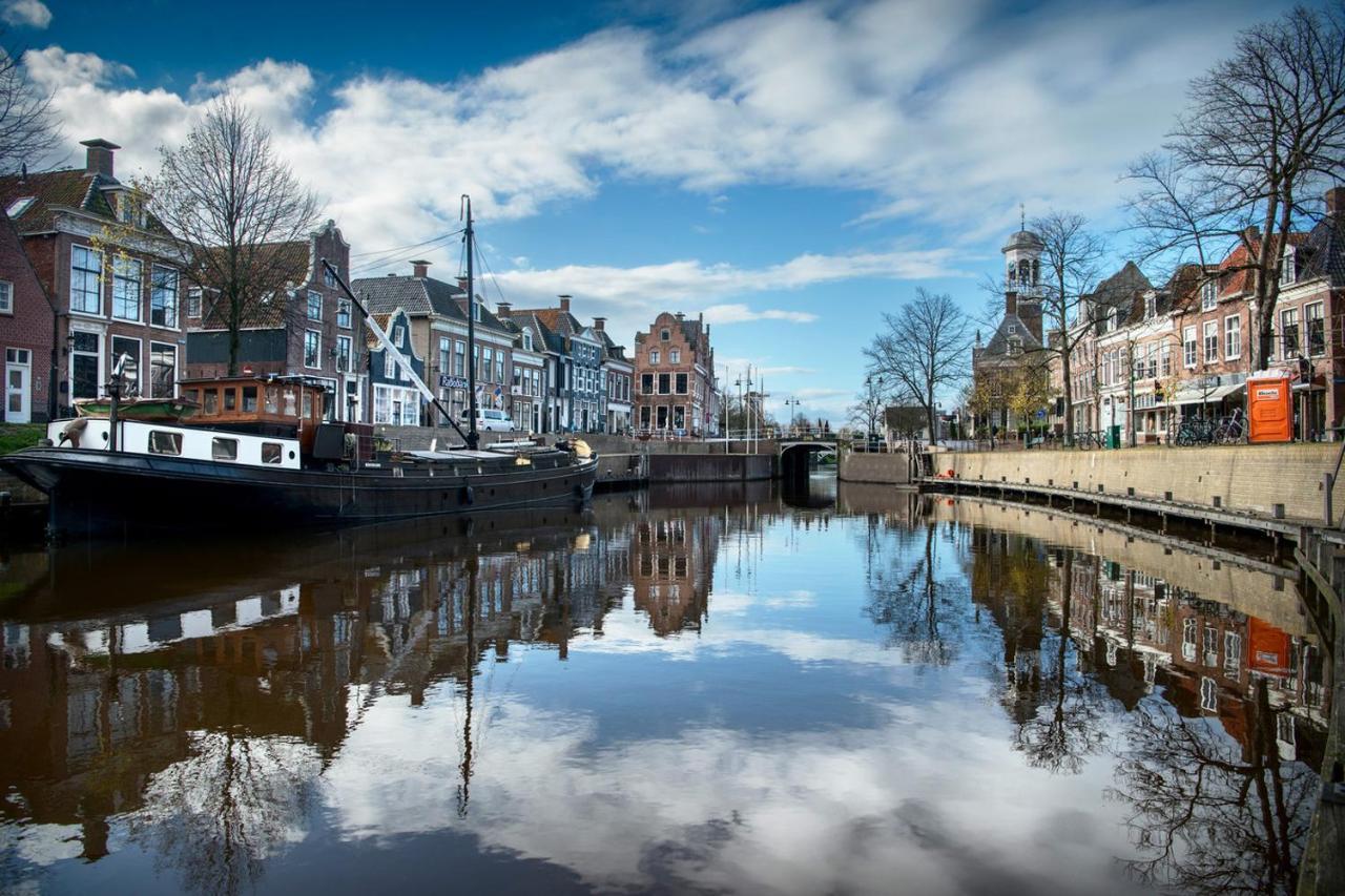 Gasthuis Dokkum Buitenkant foto